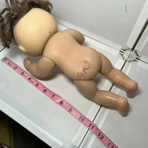 Cabbage Patch Kids 12" Vintage Baby Doll 1991 with SwimSuit - Picture 5 of 6